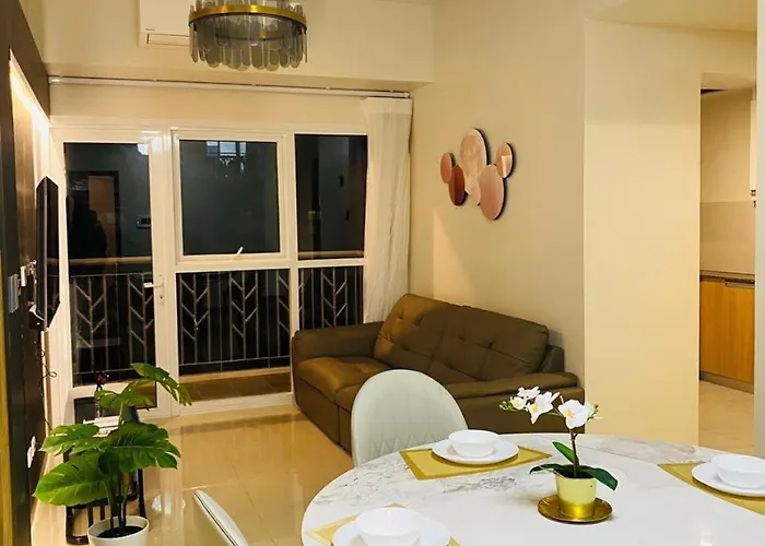 Savvy Combined 5br Near Okada