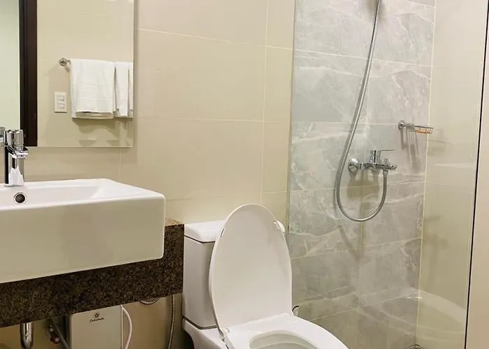 Savvy Combined 5br Near Okada