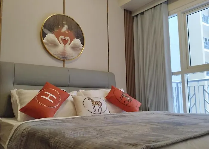 Savvy Combined 5br Near Okada Apartment Manila
